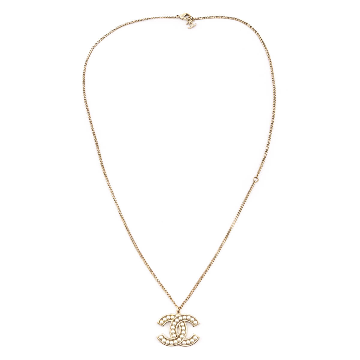 Chanel Pale Gold-Tone & Faux Pearl CC Pendant Necklace - Love that Bag etc - Preowned Authentic Designer Handbags & Preloved Fashions