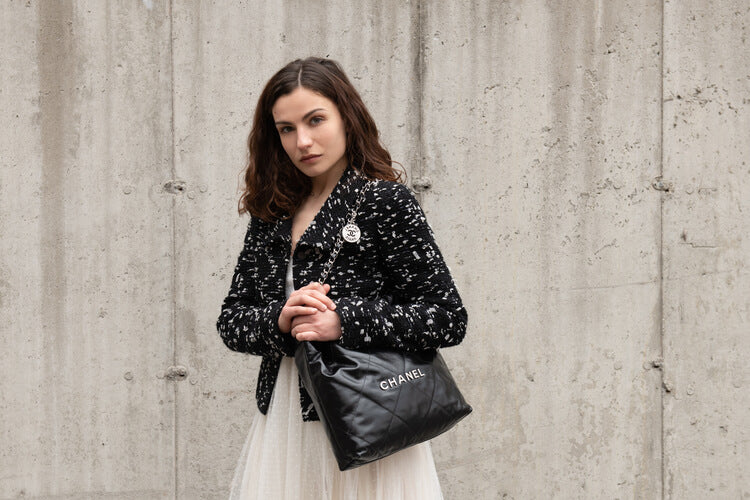 历史查询® authentic preowned Chanel handbags, fashions, and more