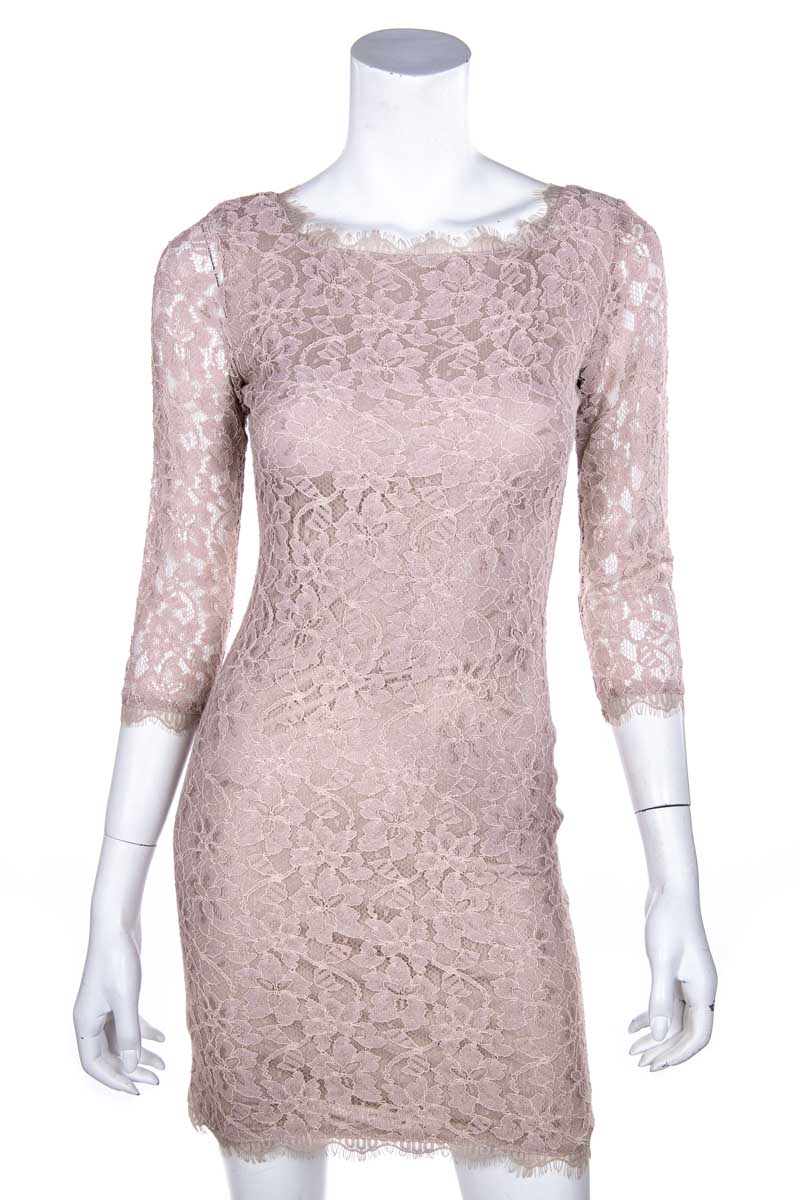 Diane von Furstenberg Blush Lace Zarita Dress Size XXS | US 0 - Love that Bag etc - Preowned Authentic Designer Handbags & Preloved Fashions