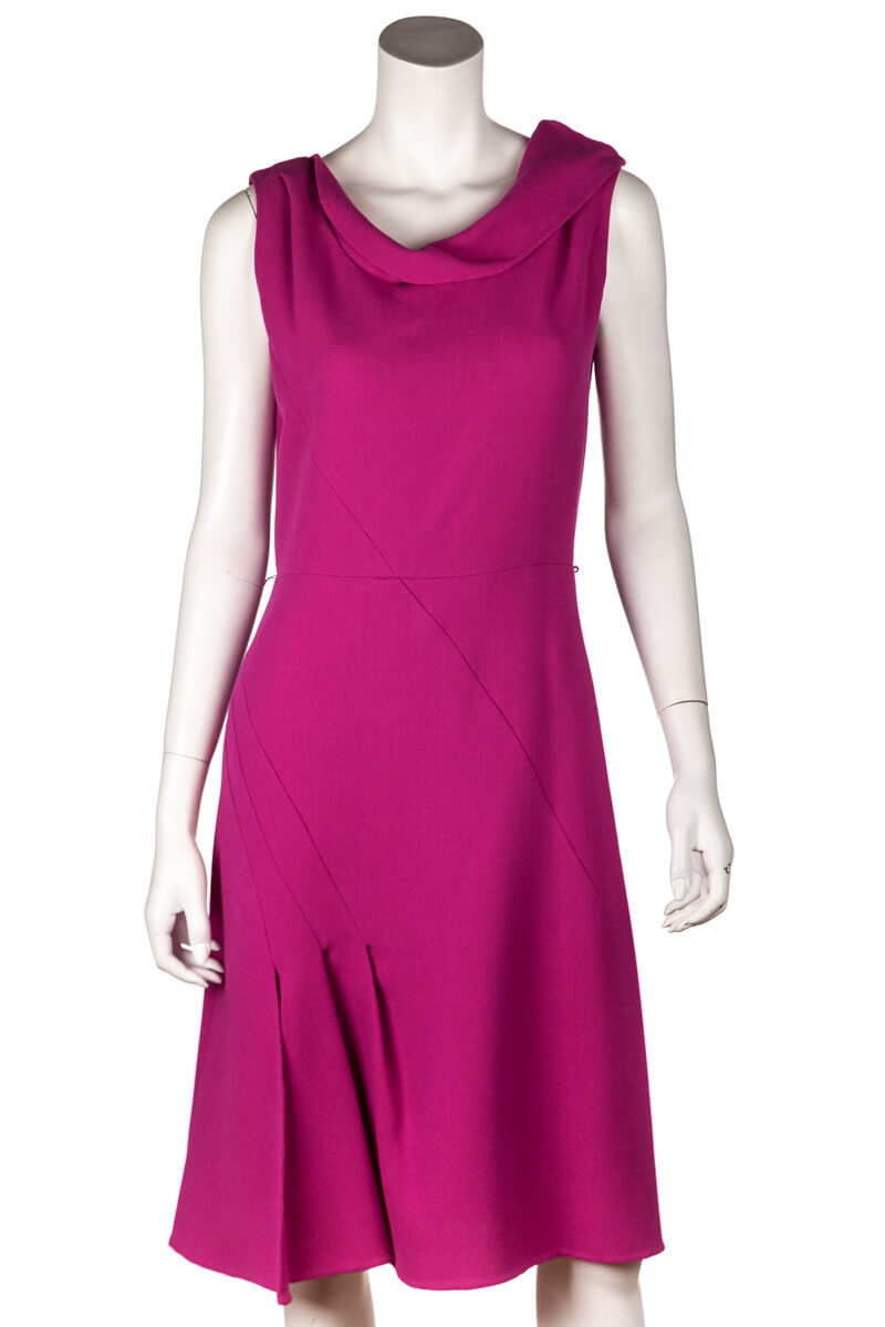 Oscar De La Renta Pink Crepe Sleeveless Dress Size S | US 6 - Love that Bag etc - Preowned Authentic Designer Handbags & Preloved Fashions