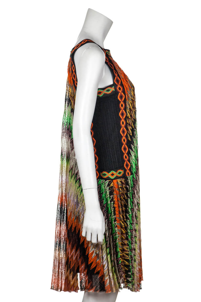 Missoni Multicolor Pleated Zigzag Knit Dress Size XXS | IT 38 - Love that Bag etc - Preowned Authentic Designer Handbags & Preloved Fashions